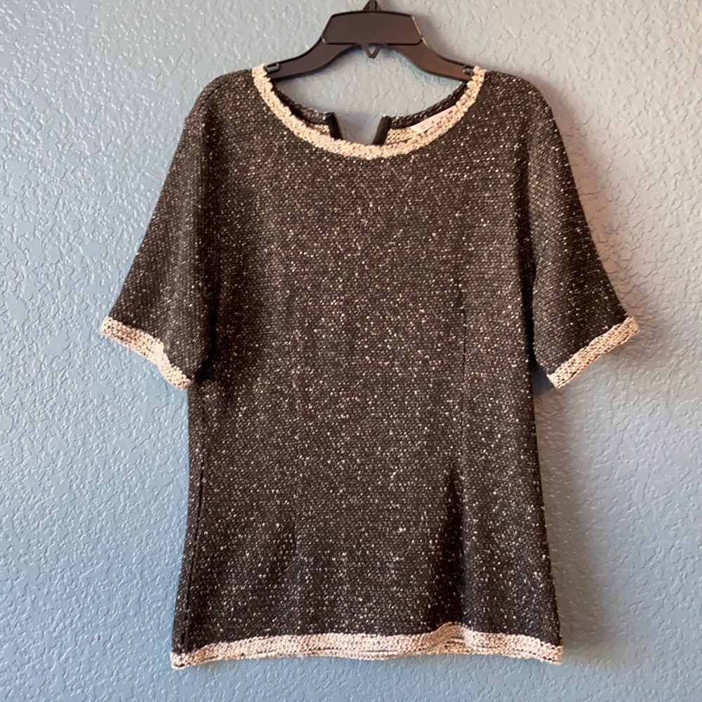 Cabi 542 sweater top